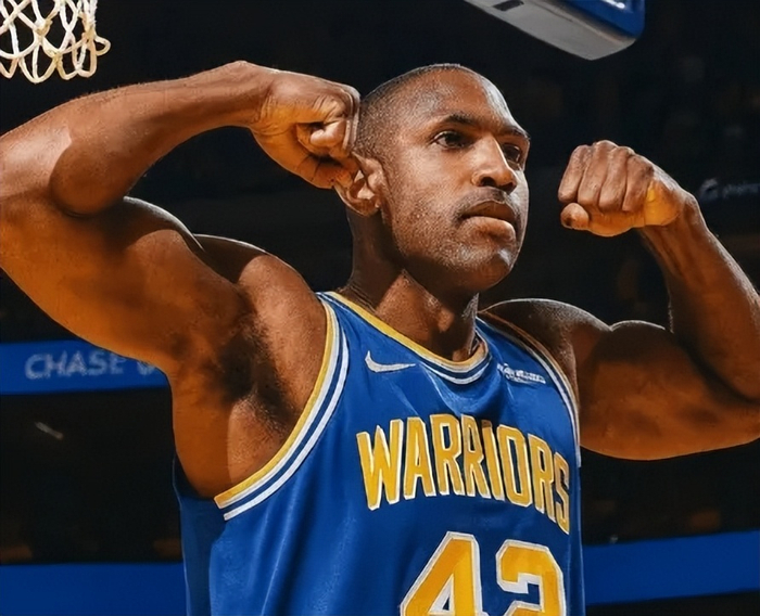 开云-勇士胜雄鹿3喜1忧！霍福德梅尔顿展最佳效果，巴特勒主导关键球|艾尔·霍福德|德雷蒙德·格林|吉米·巴特勒|密尔沃基雄鹿队|金州勇士队_新浪体育_新浪新闻