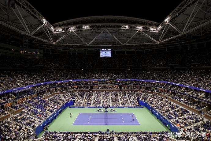 开云下载-AI辛纳失灵丢王座，阿卡超纳达尔刷纪录追平两名宿尚需一大赛破零